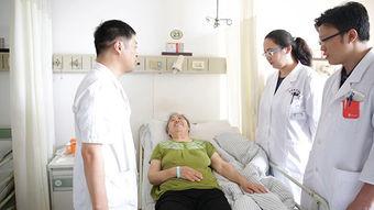 成人紧急排痰操作视频讲解,掌握关键步骤，保障呼吸畅通