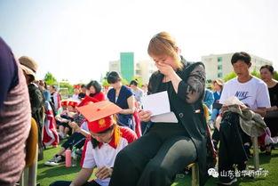 成人礼对孩子的视频,成人礼，孩子人生新篇章的启航