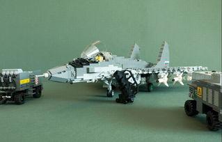 乐高成人战机拼装视频,打造专属空中霸主，尽享创意拼装乐趣