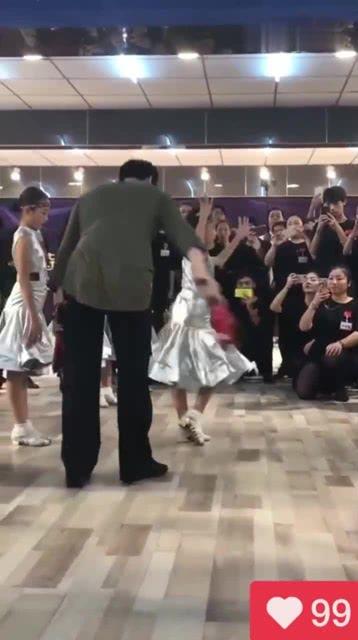 聋哑成人发声训练视频,开启无声世界的声音之旅