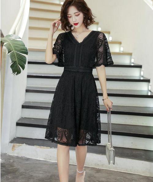 女性成人蕾丝裙子视频,女性蕾丝裙子魅力瞬间