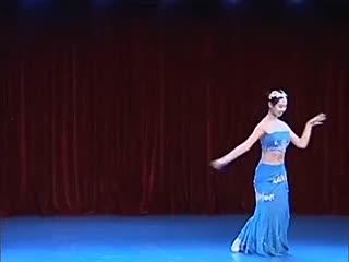 简单大气成人独舞视频欣赏