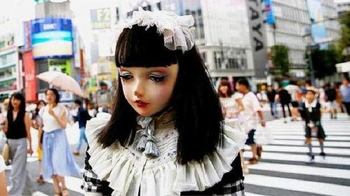 路人变成人形视频